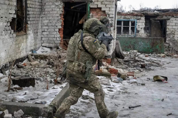 Под Славянском и Харьковом ВСУ близки к потере позиций