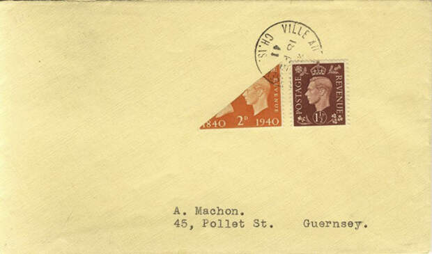 Разрезанная пополам марка с острова Гернси. Письмо было отправлено в годы Второй мировой войны.
