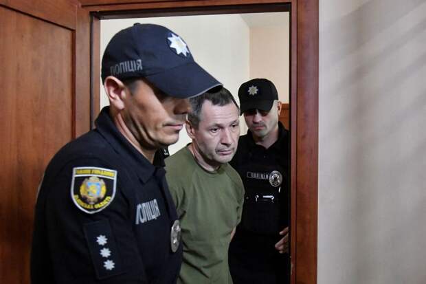 «Смело нарушайте закон, отмажем» – нацисты вербуют зэков для издевательств над ликвидатором Парубия 