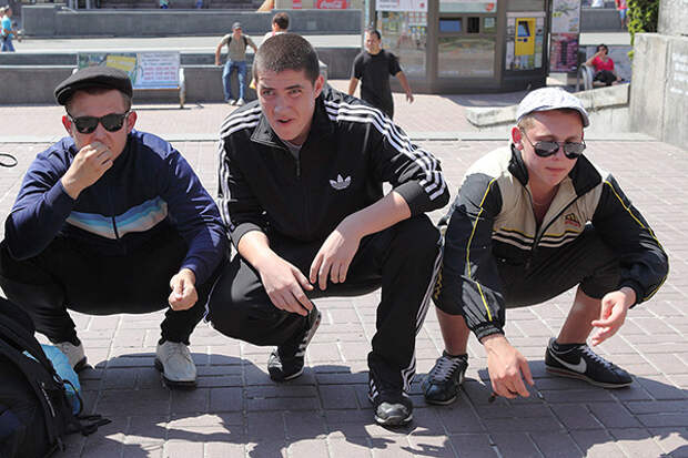 slav squats или славянские корточки