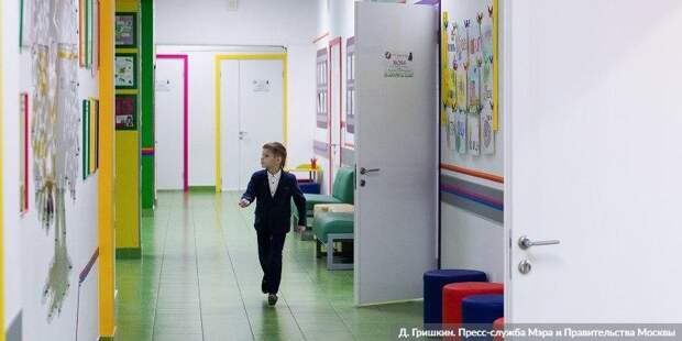 Младшие классы продолжат обучение в школе после каникул — Собянин