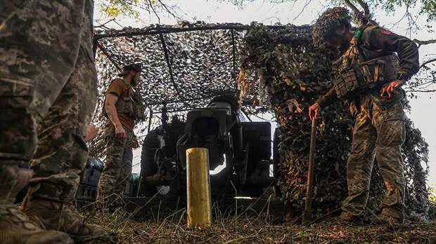 FT узнала о планах стран Запада создать три линии обороны на Украине