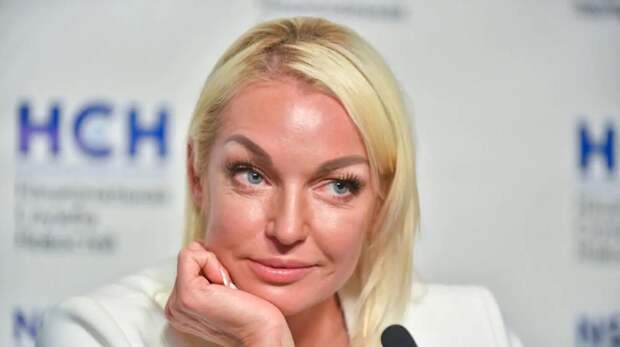 Волочкова не заметила, что в Москву вернулась зима