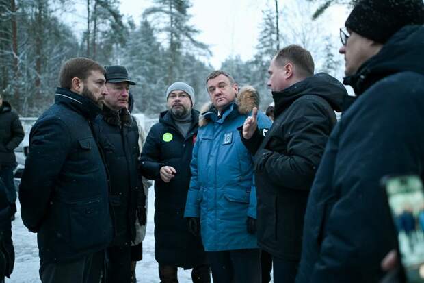 Поляков подвел итоги автомобилестроения в Петербурге: 3 тысячи машин Lada Iskra и 45 тысяч машин от АГР