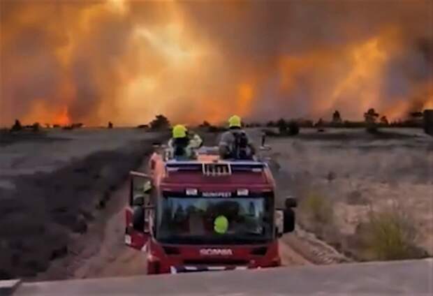 Пожар на артиллерийском полигоне в Нидерландах охватил 500 га