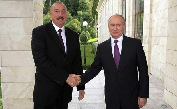 Встреча Путина и Алиева завершилась подписанием десяти соглашений
