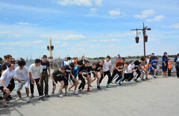 Астраханцев приглашают на легкоатлетическую эстафету ко Дню Победы