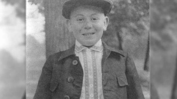Василий Сталин
