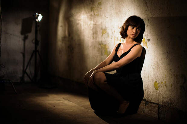 Ольга Куриленко (Olga Kurylenko) в фотосессии Грега Уильямса (Greg Williams) (2008), фото 13
