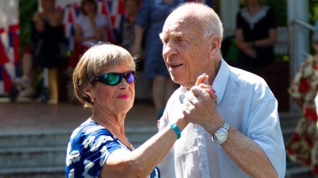 Повышения пенсионного возраста в России не будет, заявили в Минтруде и Минфине