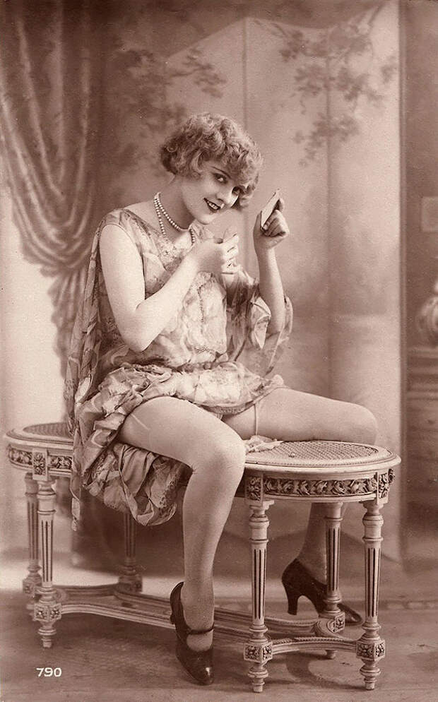 vintage-women-beauty-1900-1910-91__605