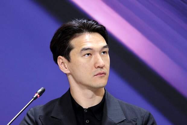 Шансы комика Сабурова вернуться в Россию оценили