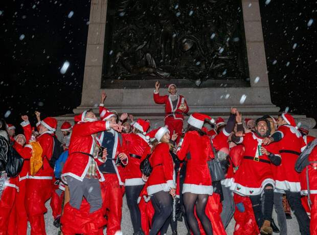 SantaCon 2018 в Лондоне, Париже, Сеуле, Нью-Йорке и других городах