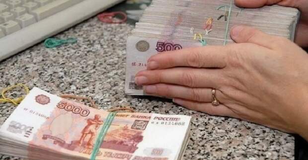 Почему стоит закрыть банковский вклад до 1 мая: анализ рисков и стратегия