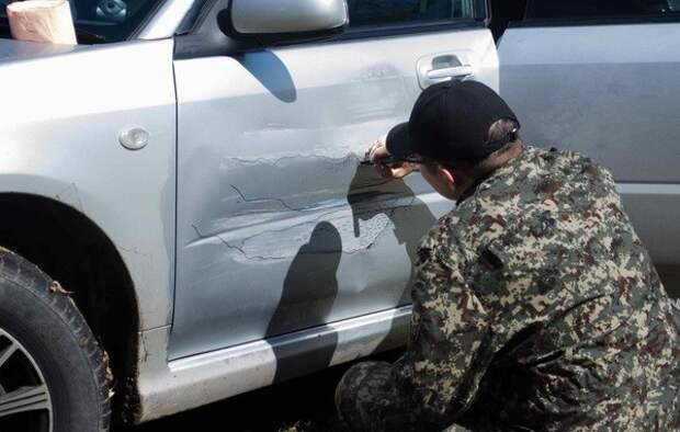 Грустно, но исправимо авто, аэрография, дверь