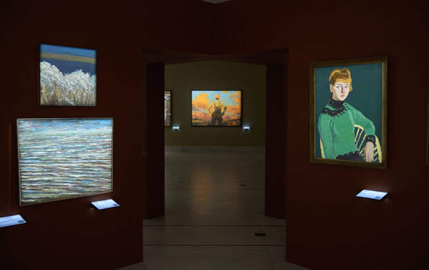 В Петербурге открылась выставка современного искусства с Дона