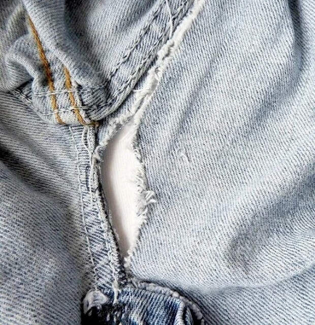 Как зашить дырку на джинсах чтобы не было видно