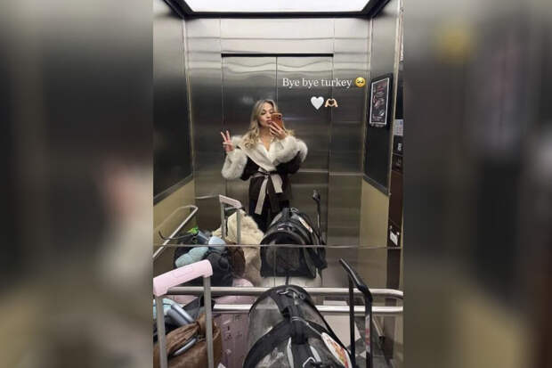 YeniСag: OnlyFans-модель покинула Турцию из-за страха быть арестованной