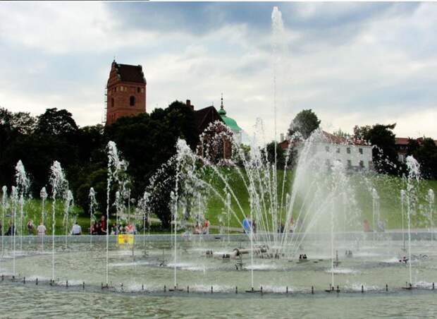 Парк фонтанов, Варшава