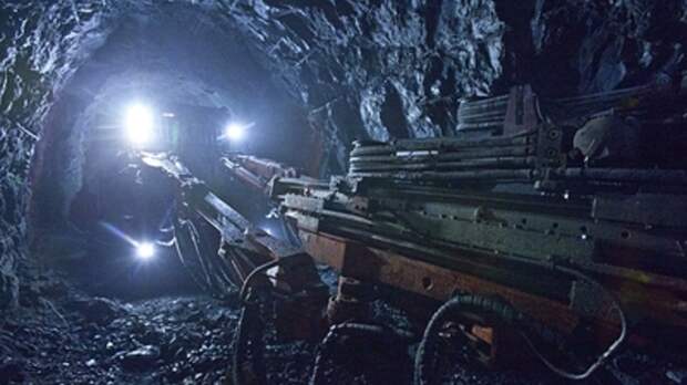 В Кузбассе экстренная эвакуация почти сотни горняков из шахты: ЧП на опасном участке