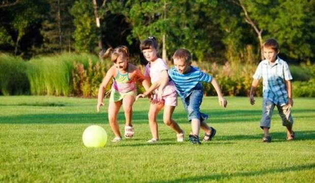 kids-playing-11081202.jpg kids-playing-11081202.jpg
