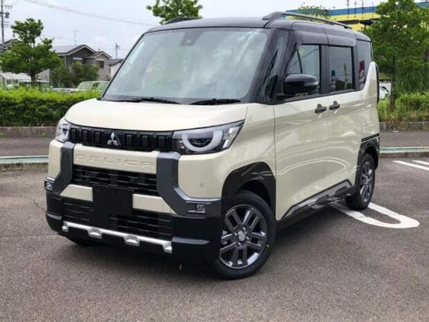 Новый полноприводный Mitsubishi — всего 1,46 млн рублей. В России уже можно заказать Mitsubishi Delica Mini 2025