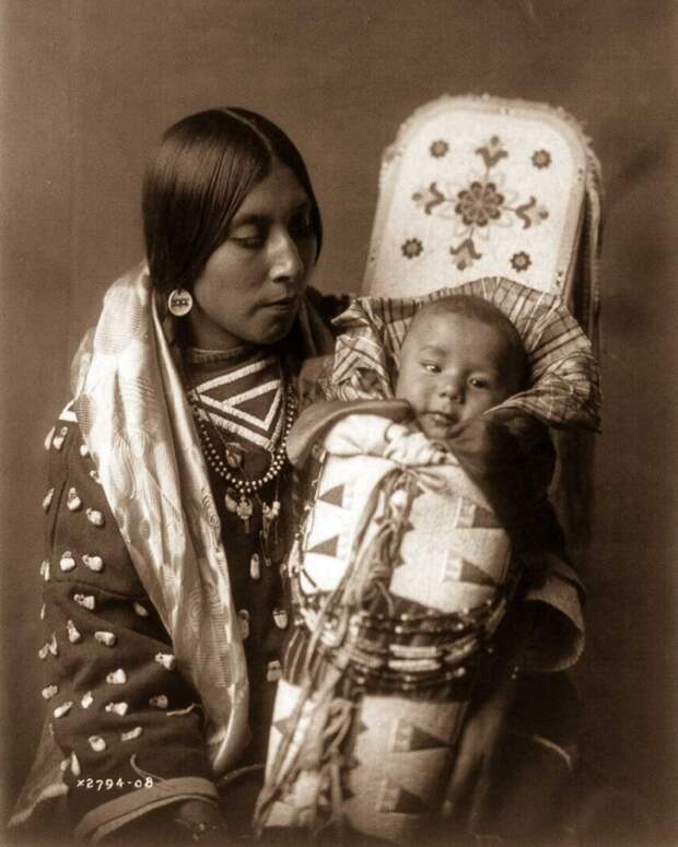 1904-1924 годы: Жизнь североамериканских индейцев в фотографиях Эдварда Кёртиса