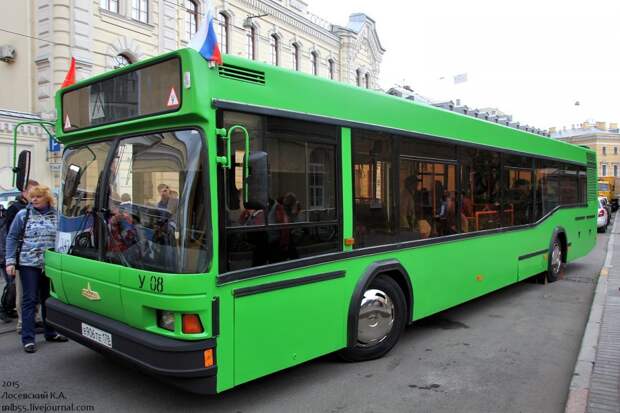 Парад ретро-техники в Санкт-Петербурге авто, общественный транспорт, парад, ретро автомобили
