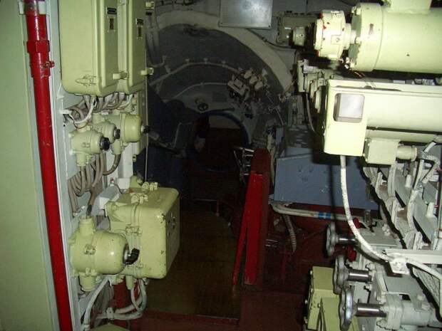 Как угнать атомную подводную лодку, инструкция для пиратов