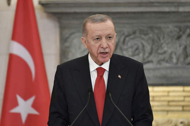 Эрдоган: Турция внимательно следит за ситуацией на Украине
