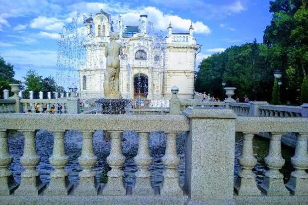 "Тотальный диктант" можно будет написать в парке усадьбы Асеева