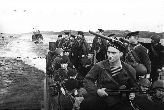 День морской пехоты. 310 лет российским «морским солдатам»