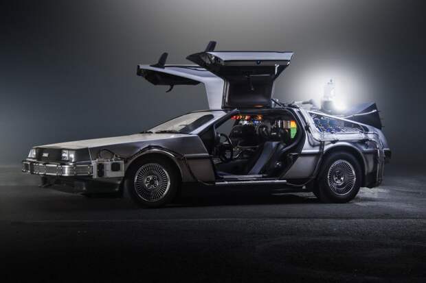 15. 1981 DeLorean DMC-12 - Назад в будущее (1985) авто, знаменитые автомобили, кино, кинотачки