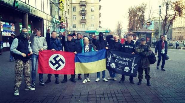 ФАШИЗМ 21 века! Смотреть всем кто не верит что твориться в Украине! ФАШИЗМ 21 века! Смотреть всем кто не верит что твориться в Украине!