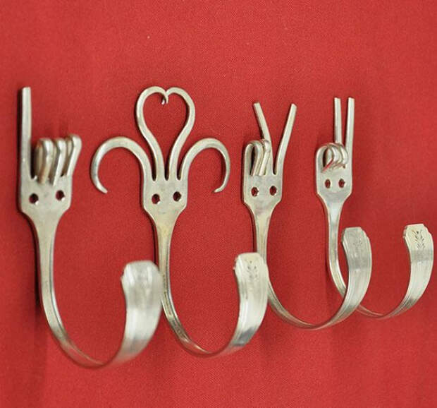 вешалки из вилок