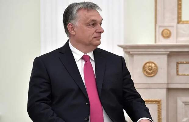 Могут стать законной целью ВС РФ: Орбан против создания в стране военной базы