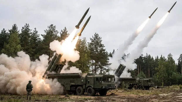 Расчет «Града» уничтожил укрепрайон ВСУ в зоне СВО: появилось видео