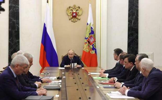 Путин: удары по энергообъектам в Туапсе могут вызвать экологические последствия