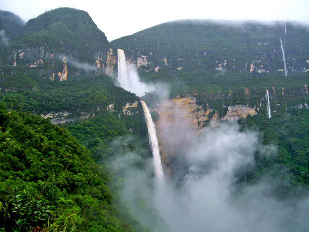 12-Gocta-Cataracts-Peru2