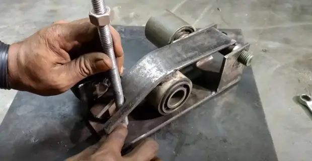 Как сделать гибочный прокатный станок по металлу