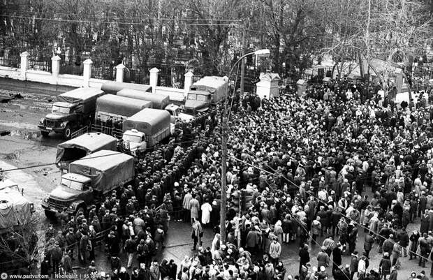 Прогулка по Москве 1995 года 90-е, москва, фотографии