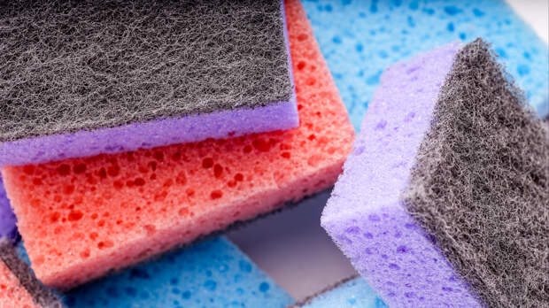 Девять лайфхаков с использованием губки для мытья посуды