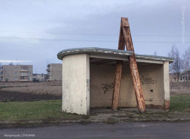 Советские автобусные остановки в мире, остановка