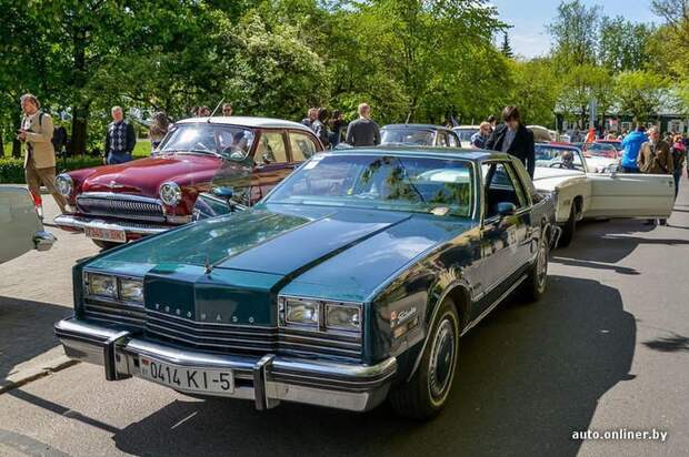 Парад ретро автомобилей в Минске Парад ретро автомобилей в Минске авто, встреча, минск, олдтаймер, ретро автомобили
