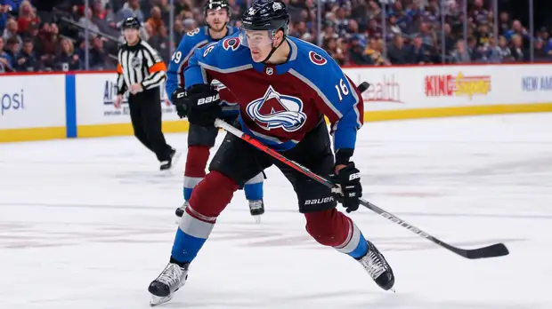 Хоккеист НХЛ Задоров во второй раз станет отцом