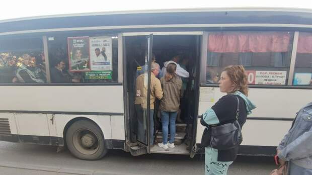 Перевозчик барнаульского маршрута №20 объяснил проблемы с автобусами утром 6 мая