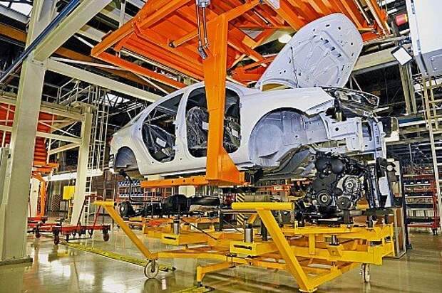 АВТОВАЗ после запуска Lada Vesta решил сократить численность персонала