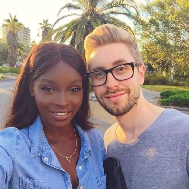 Джейми и Никки Перкинс межрасовая пара Источник Instagram jamieandniks