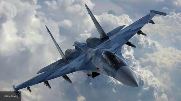 Учебный бой между Су-30МКИ и F-18D ВВС Малайзии запечатлели на видео Учебный бой между Су-30МКИ и F-18D ВВС Малайзии запечатлели на видео