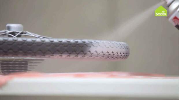 Дизайнерские часы из велосипедного колеса